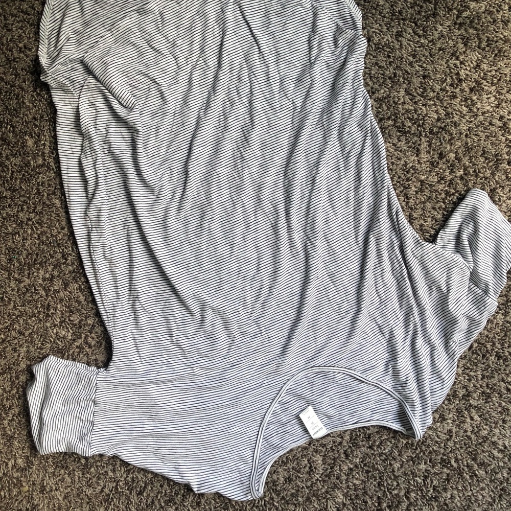 Black&White dollman shirt NWOT